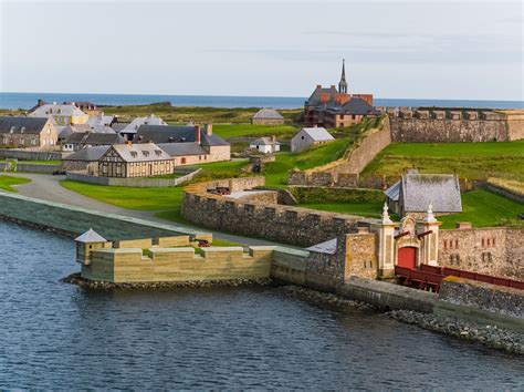 fortress of louisbourg nova scotia.